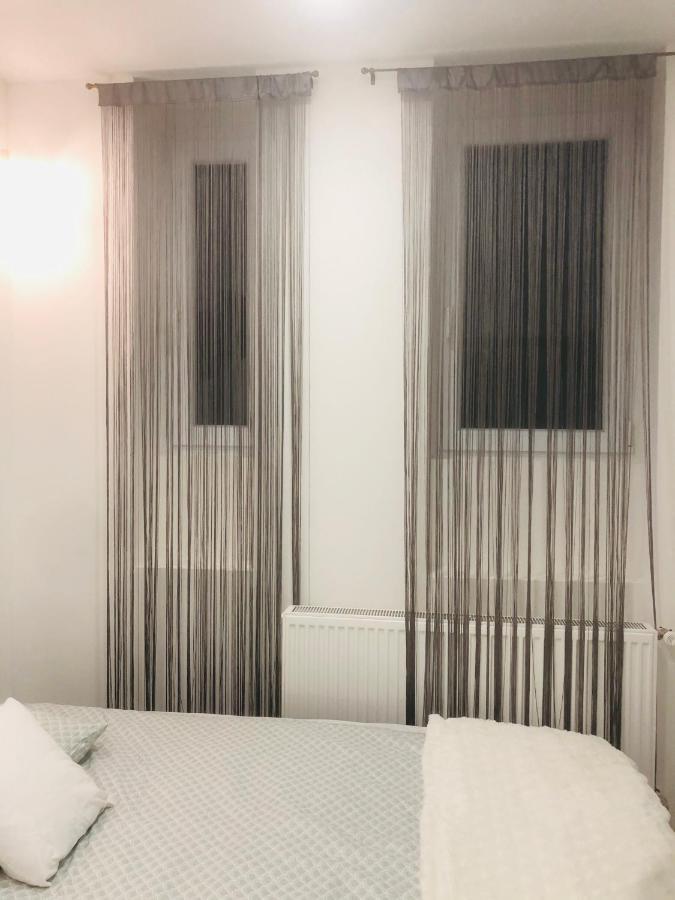 شقة Belvarosi Apartman 1 ميسكولك المظهر الخارجي الصورة